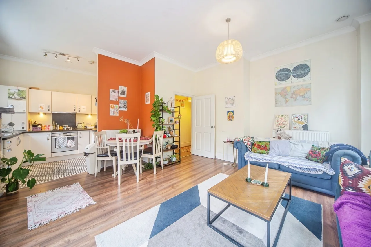 Archers Road, Banister Park, SO15, photo 6