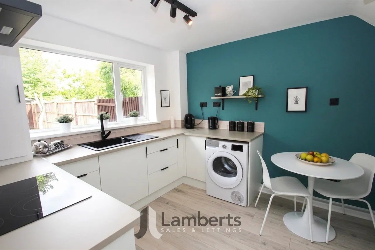 13 Croome Close, Redditch, photo 3