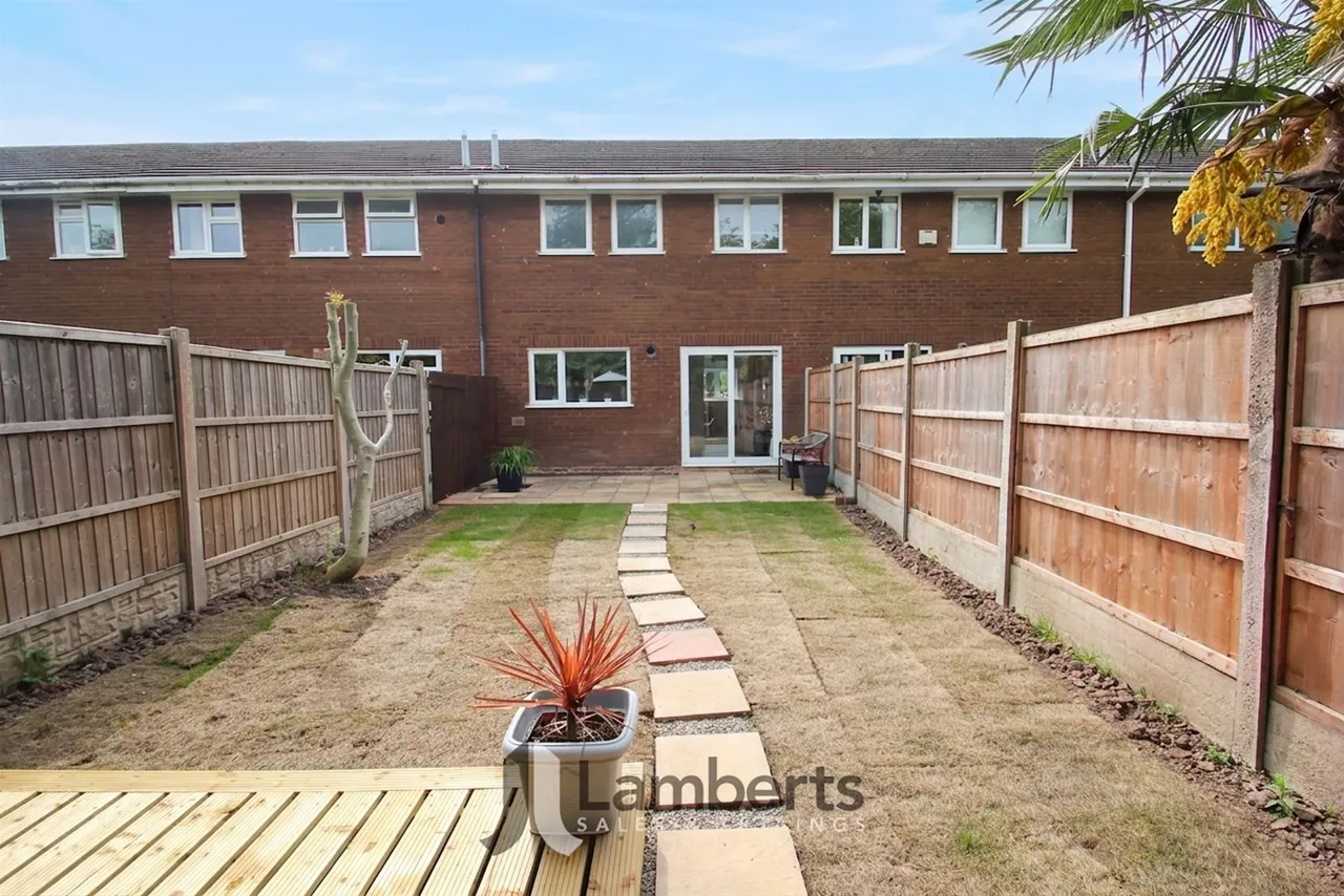 13 Croome Close, Redditch, photo 29