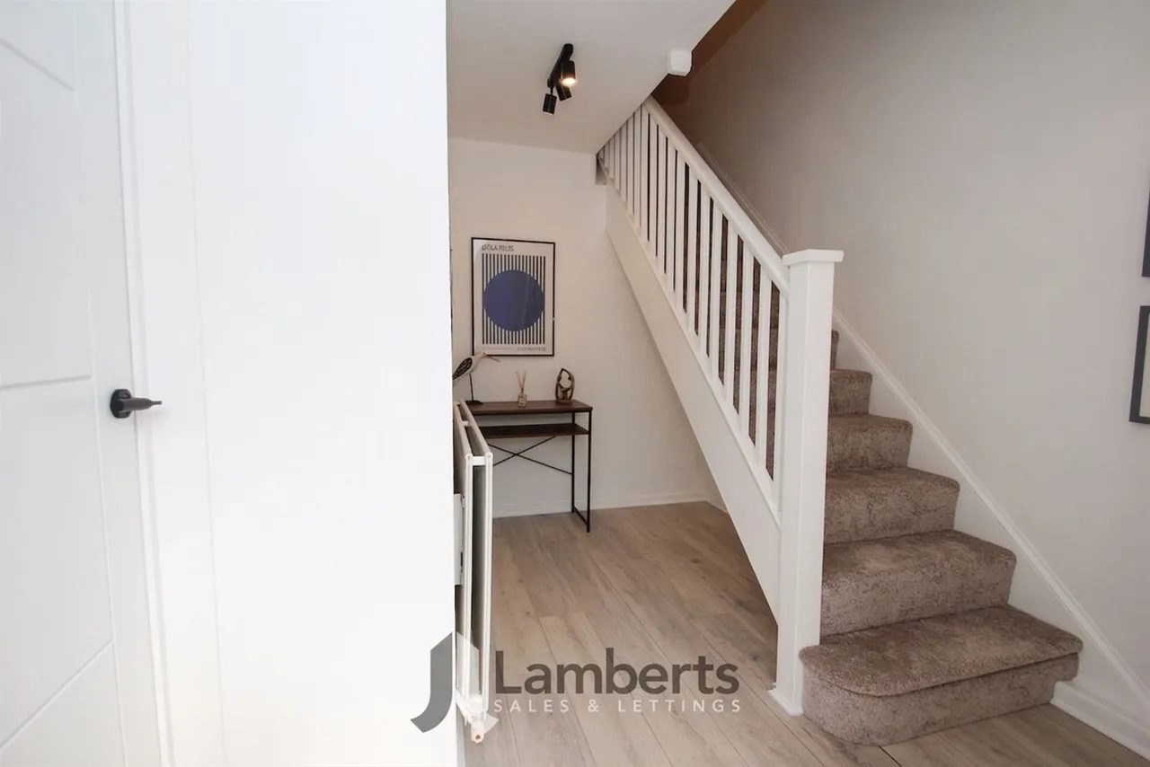 13 Croome Close, Redditch, photo 8