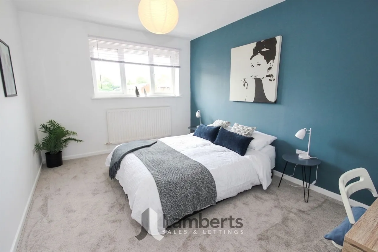 13 Croome Close, Redditch, photo 14