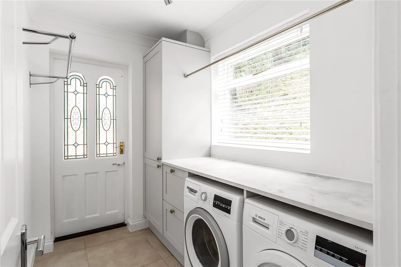 Old London Road, Badgers Mount, Sevenoaks, Kent, TN14 7AE, photo 12