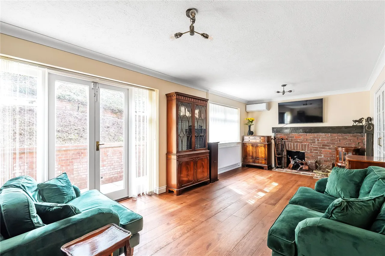 Old London Road, Badgers Mount, Sevenoaks, Kent, TN14 7AE, photo 9