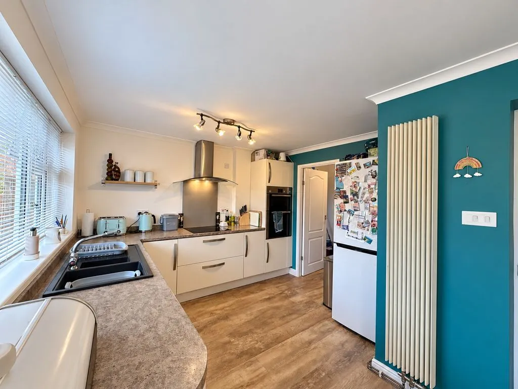 Rochester Avenue, Burntwood, WS7, photo 8