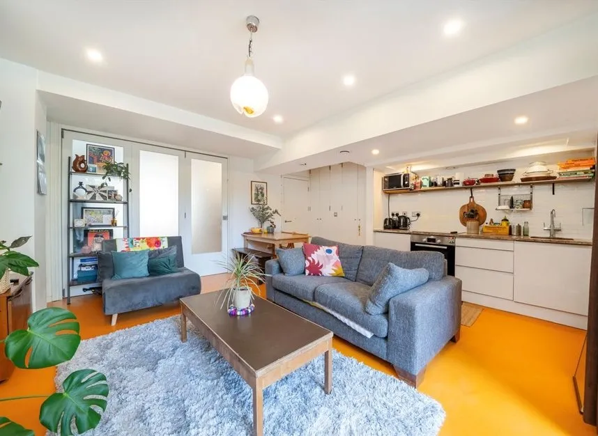 Cecilia Road, Hackney, E8, photo 10