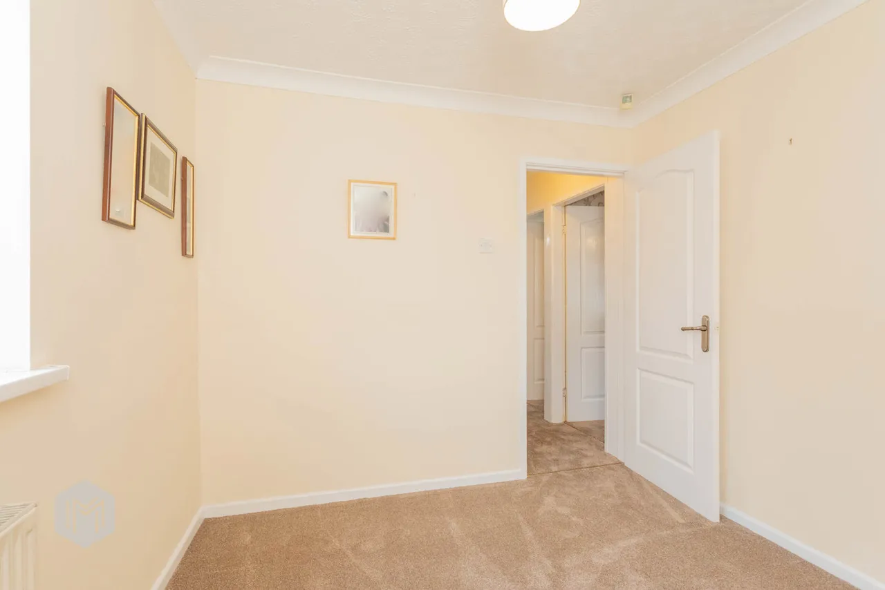Rutland Street, Leigh, WN7 2NS, photo 14