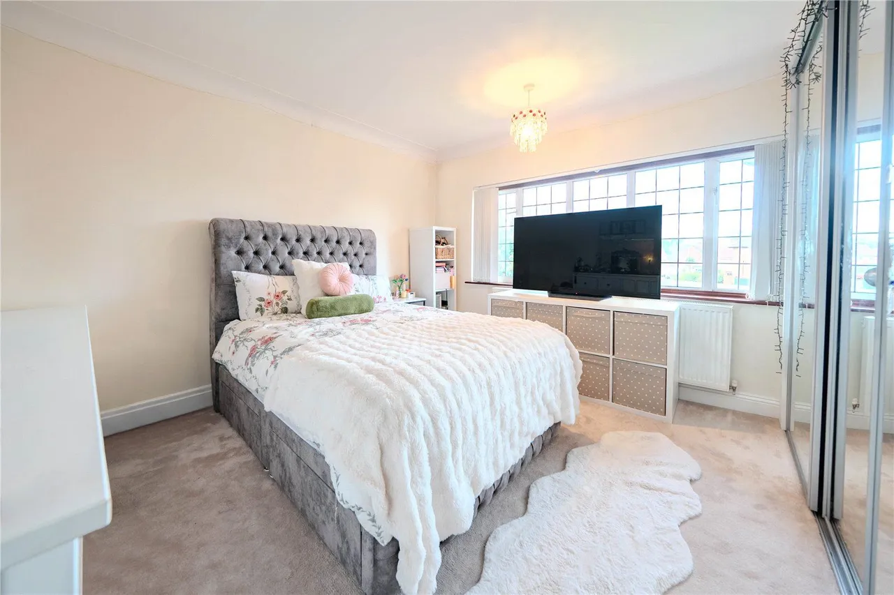 College Road, Gildersome, LS27, photo 10