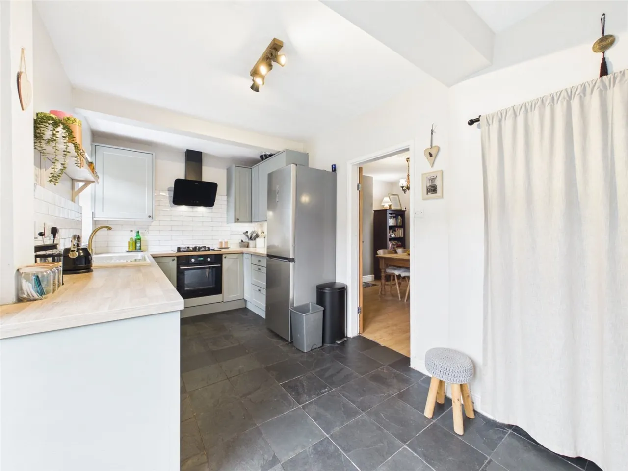 Grenfell Terrace, Nottingham, NG6, photo 12