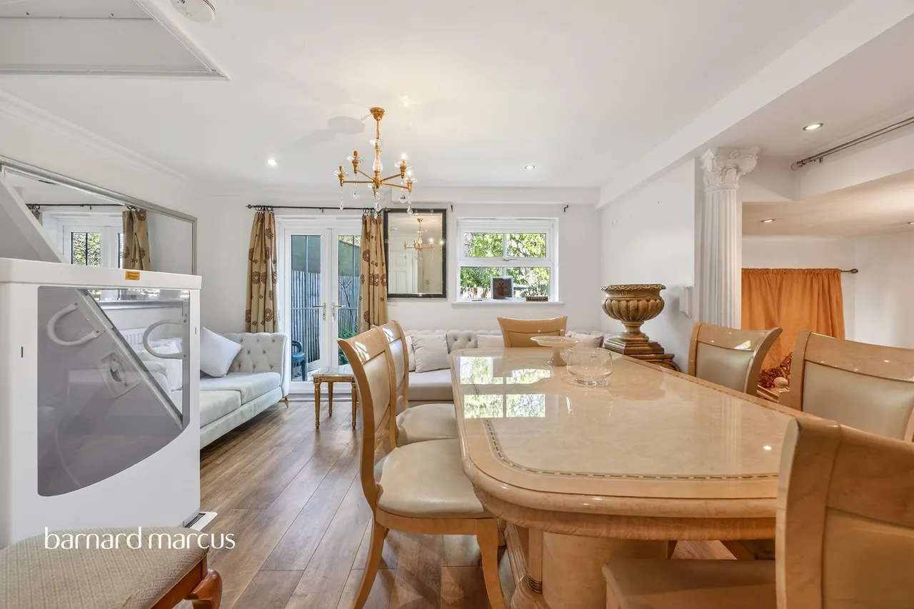 Sycamore Close, South Croydon, CR2, photo 3