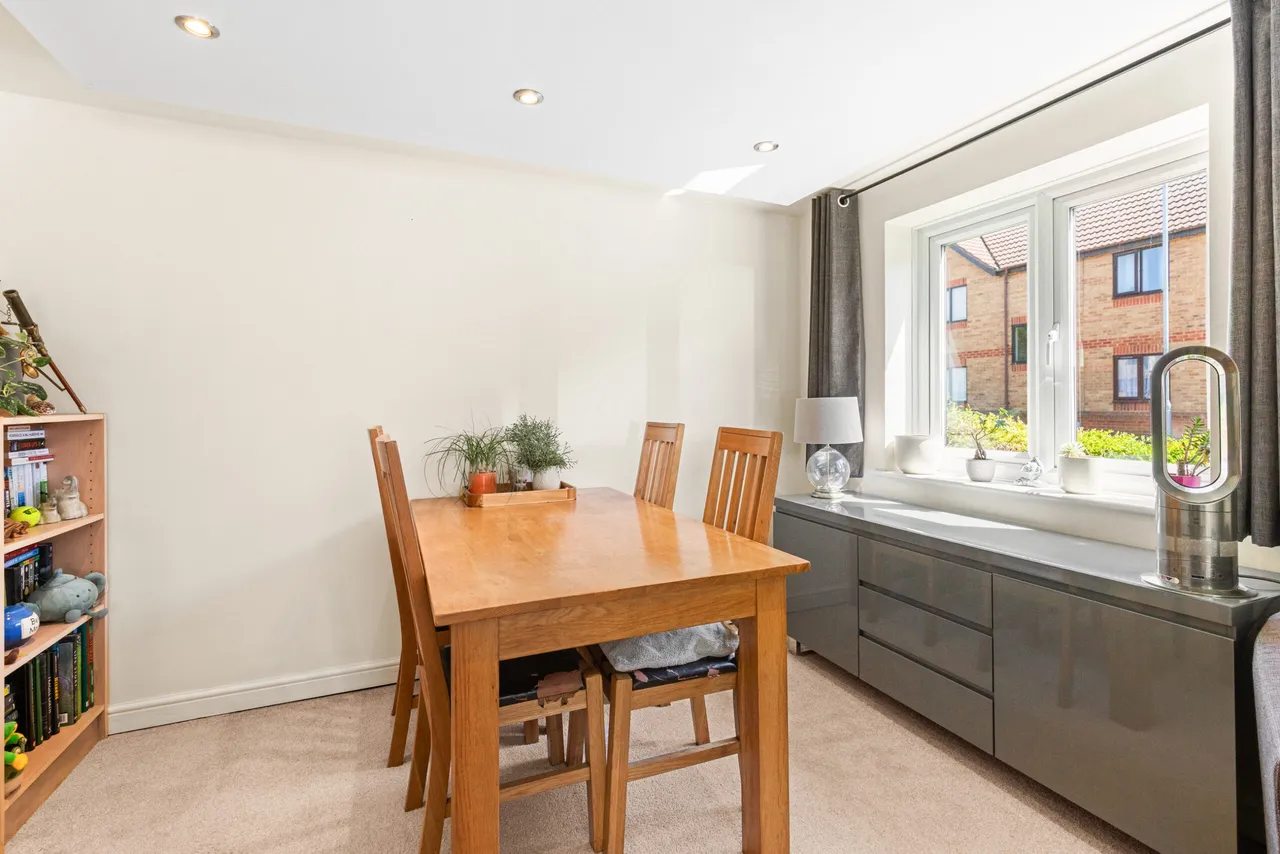 Lamplighters Close, Waltham Abbey, EN9, photo 20