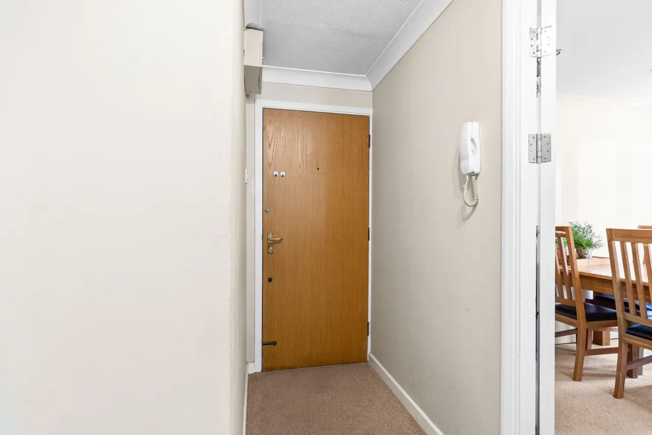 Lamplighters Close, Waltham Abbey, EN9, photo 16