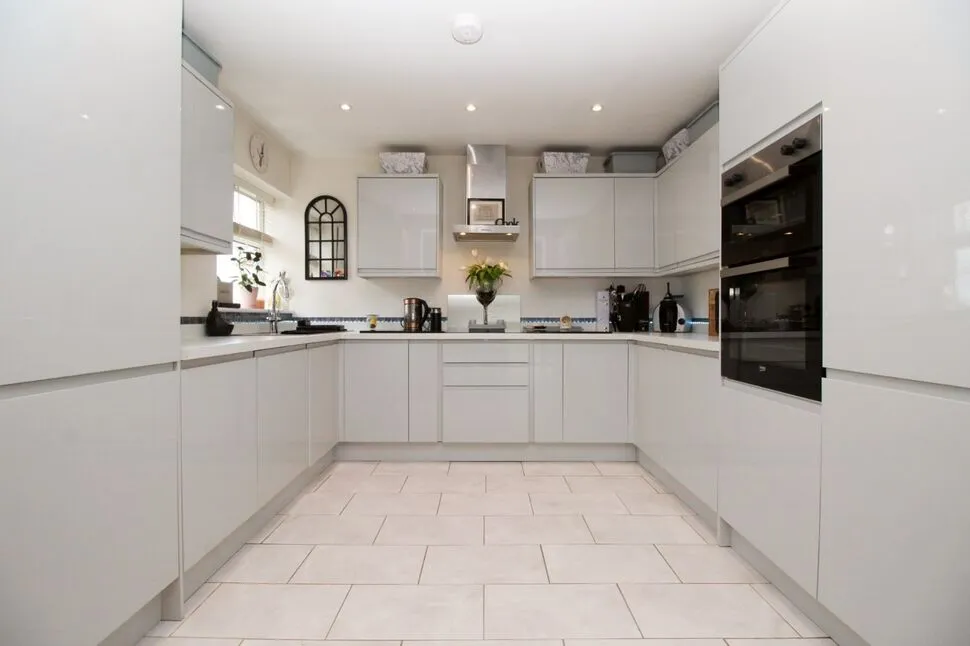 Calthorpe Drive, Prestatyn, LL19, photo 3