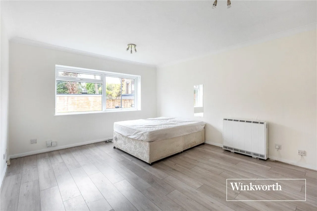 flat to rent, September Way, Stanmore, HA7