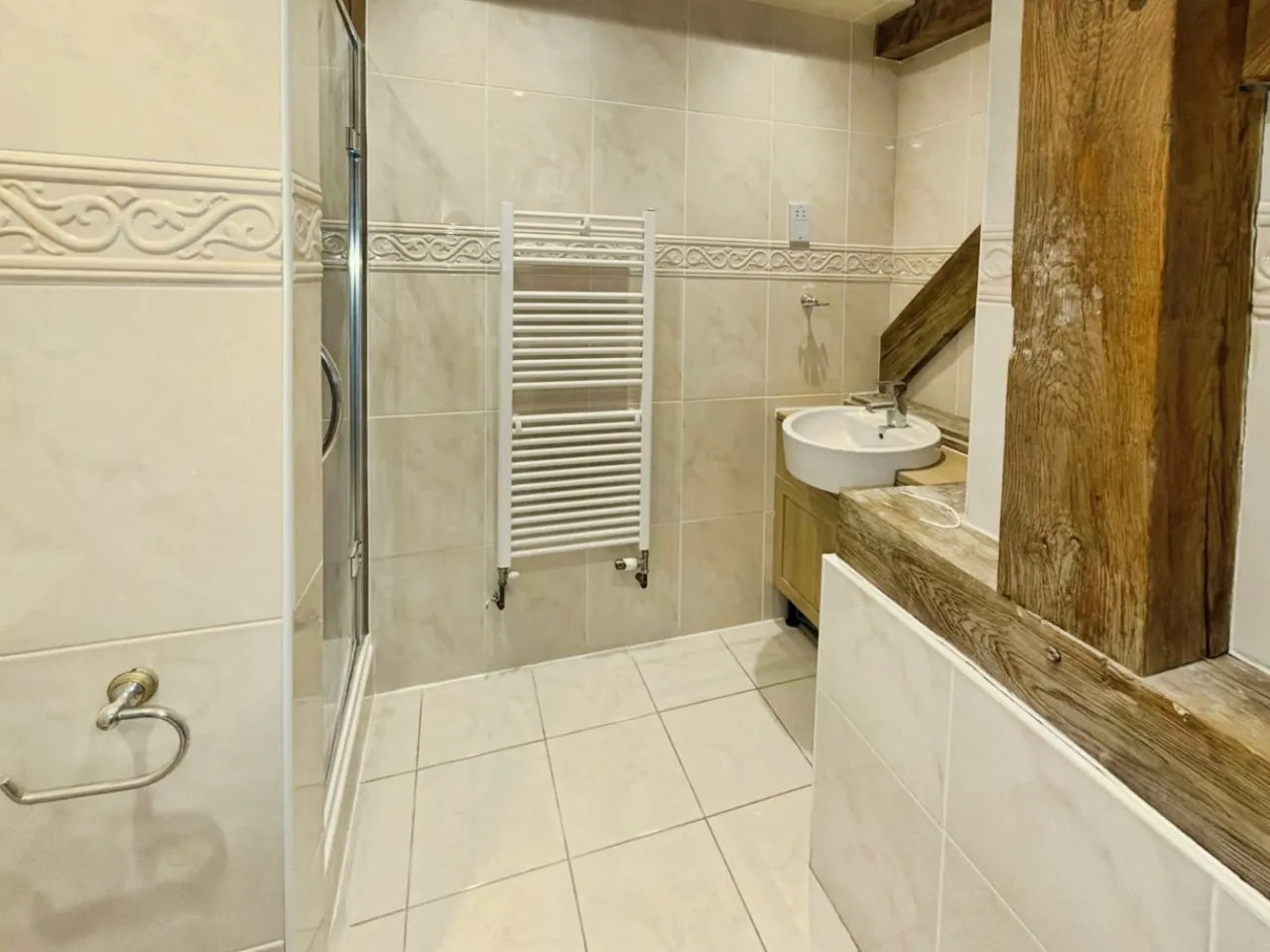 East Flexford Lane, Guildford, GU3, photo 27