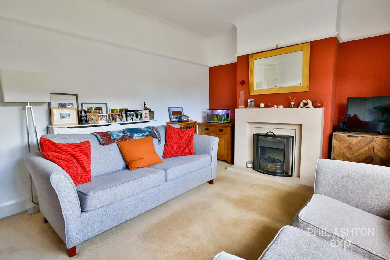 Briercliffe Road, Burnley, BB10, photo 6