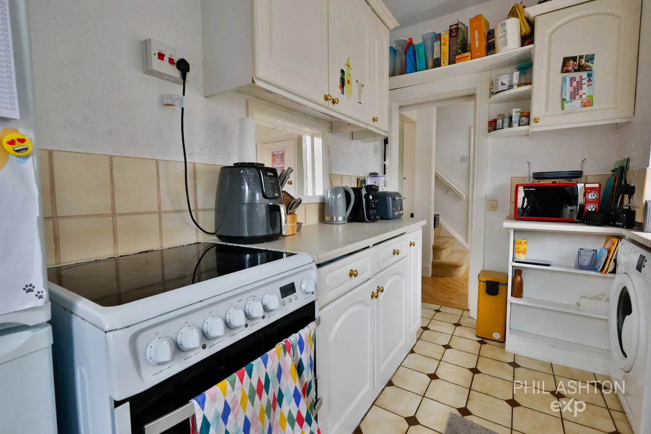 Briercliffe Road, Burnley, BB10, photo 22