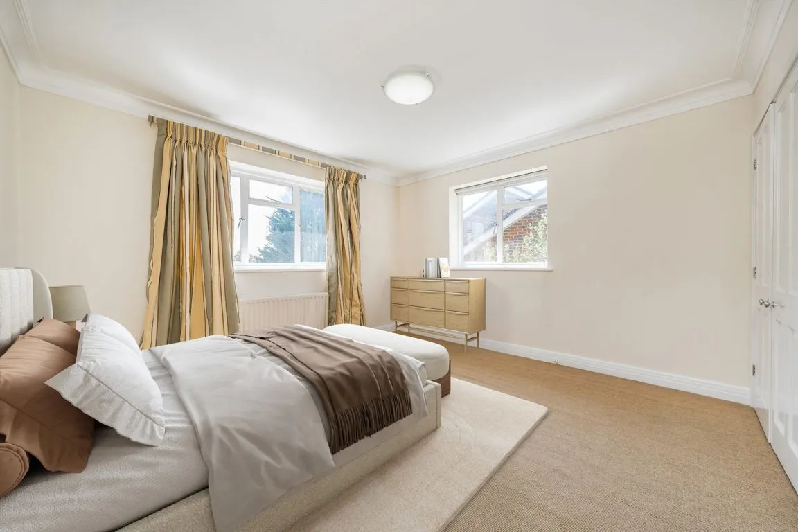 Chatsworth Road, W5, photo 5