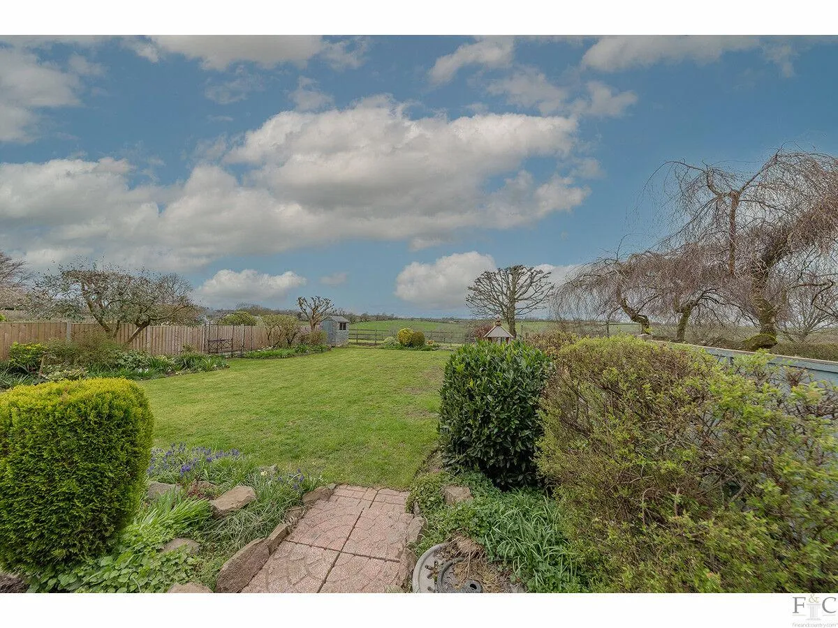 Main Street, Mowsley, LE17, photo 32