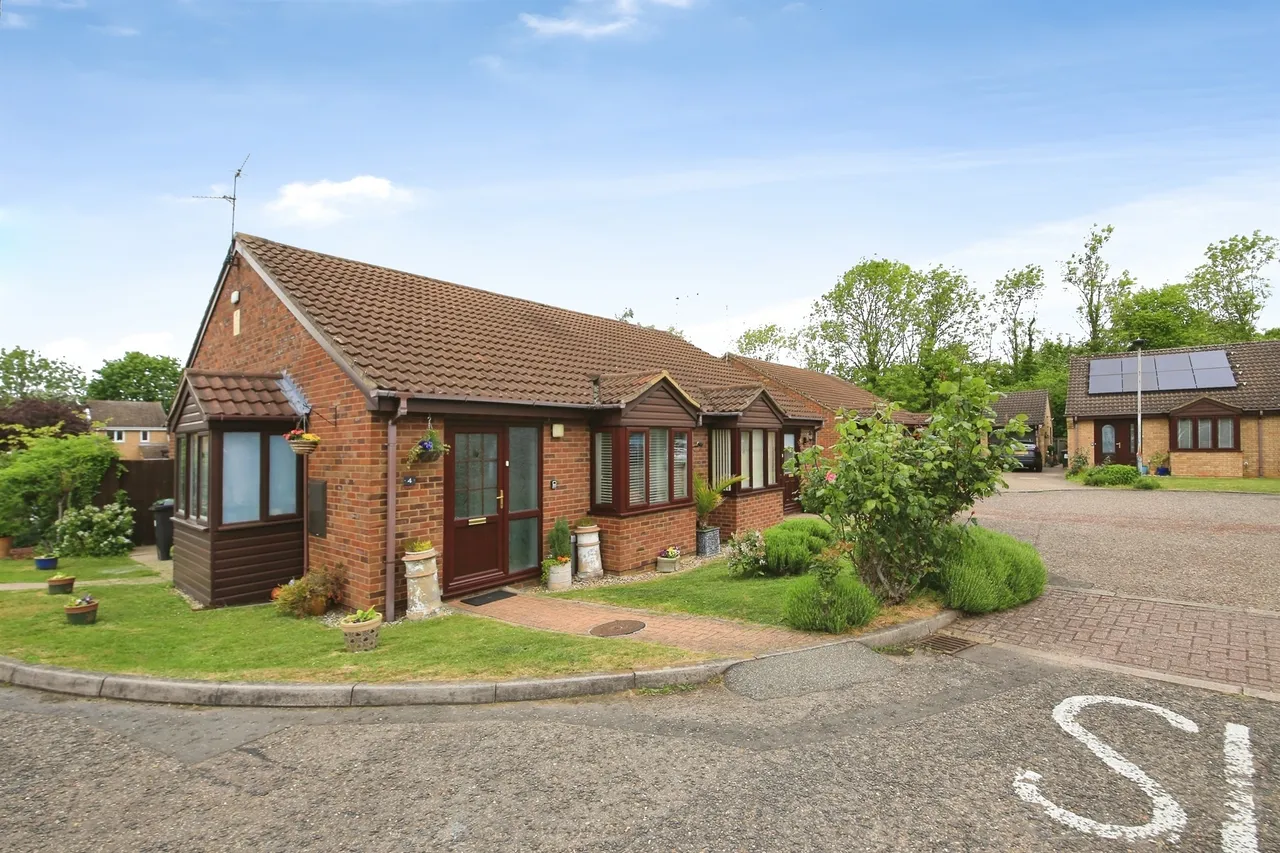 2 bed house for sale, Beverstone, Orton Brimbles, PE2