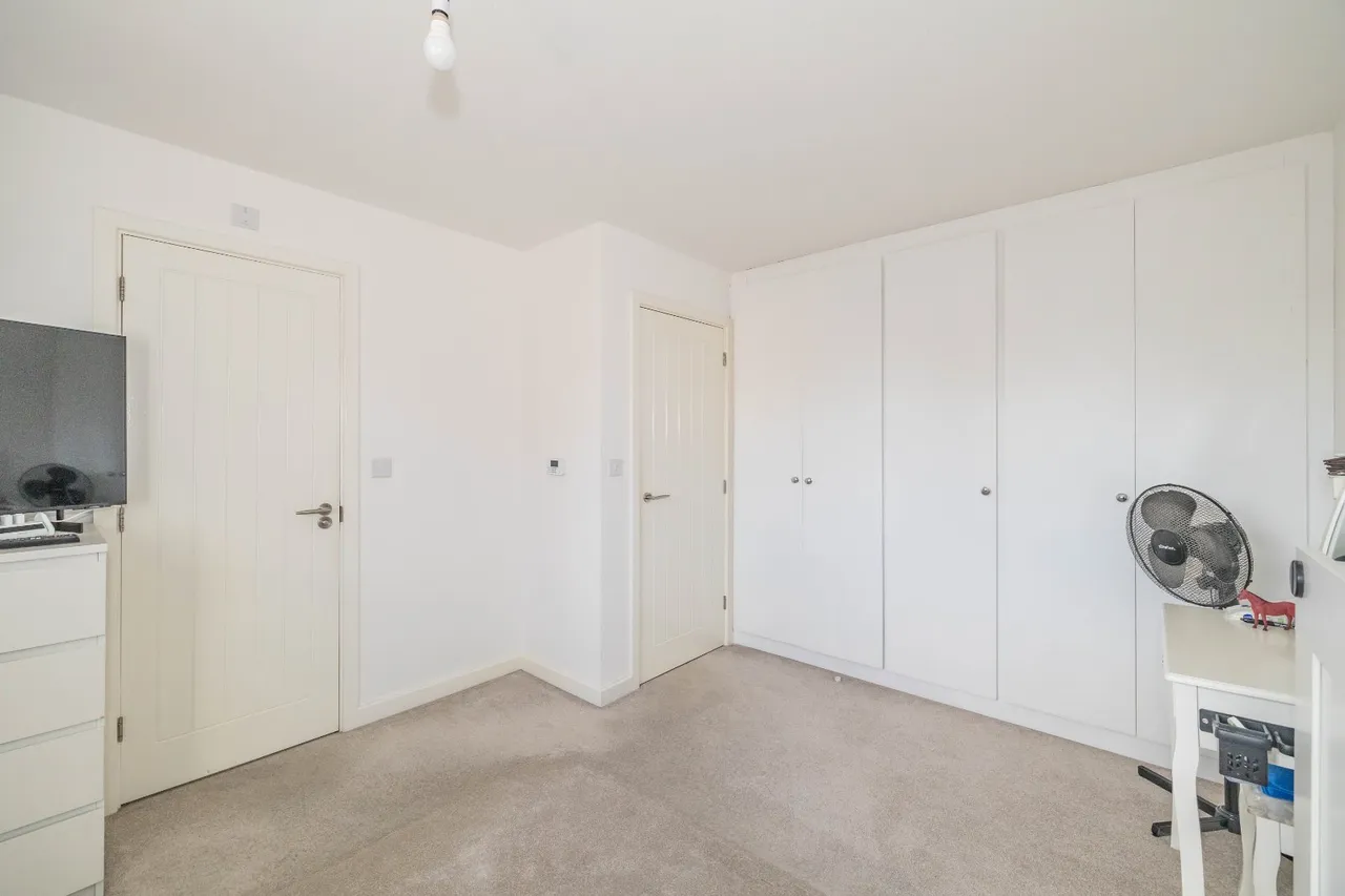 Goldfinch Drive, Faversham, ME13, photo 5