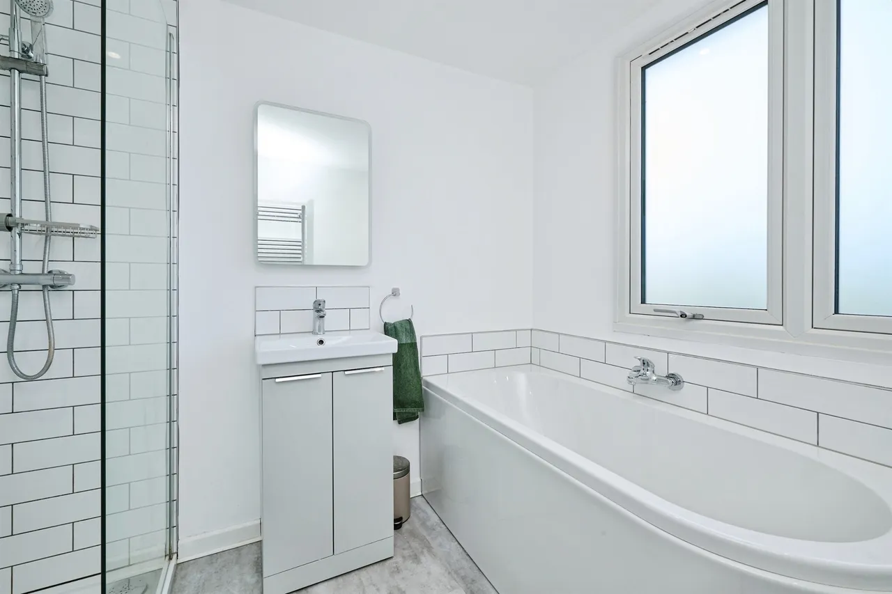 Latham Road, Peterborough, PE8, photo 4