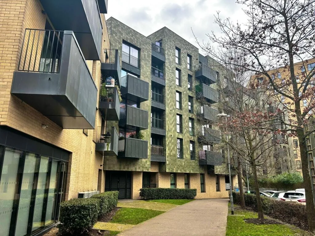 1 bed flat for sale — Burgess Springs, Fenton Court Burgess Springs, CM1