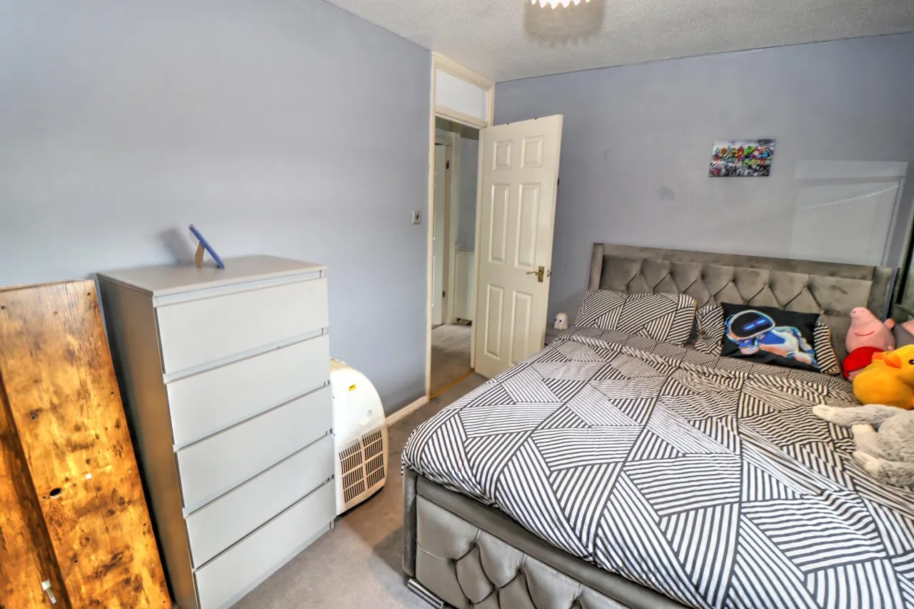 Chapel Gardens, Manchester, M34, photo 12