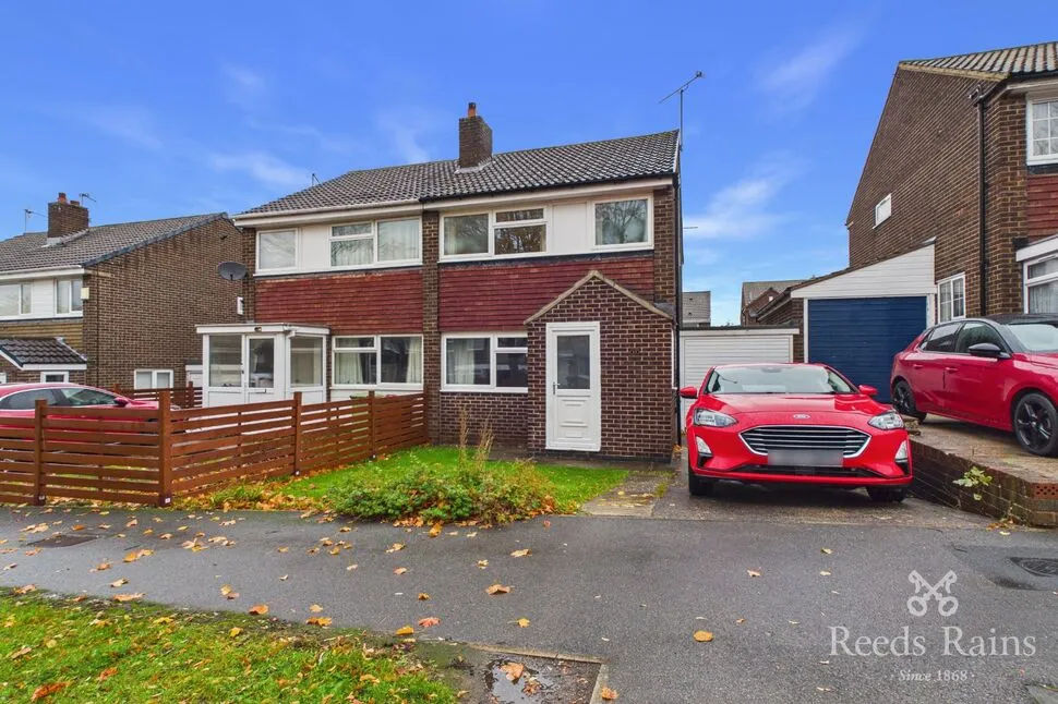 3 bed house to rent, Cedar Close, Killamarsh, S21
