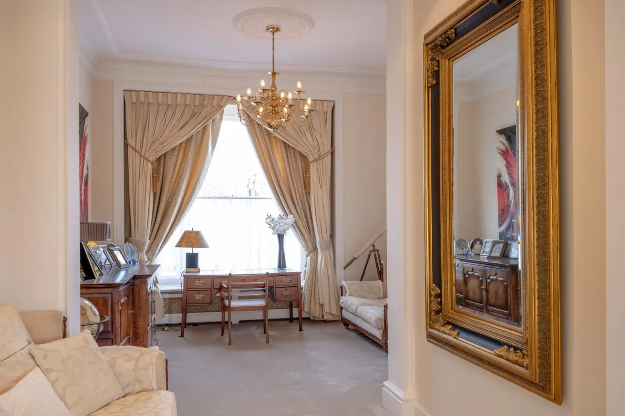 Chester Terrace, Regent's Park, NW1, photo 16