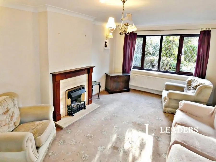 Lancaster Road, Newcastle, ST5, photo 2