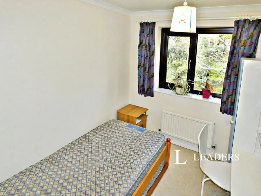Lancaster Road, Newcastle, ST5, photo 13