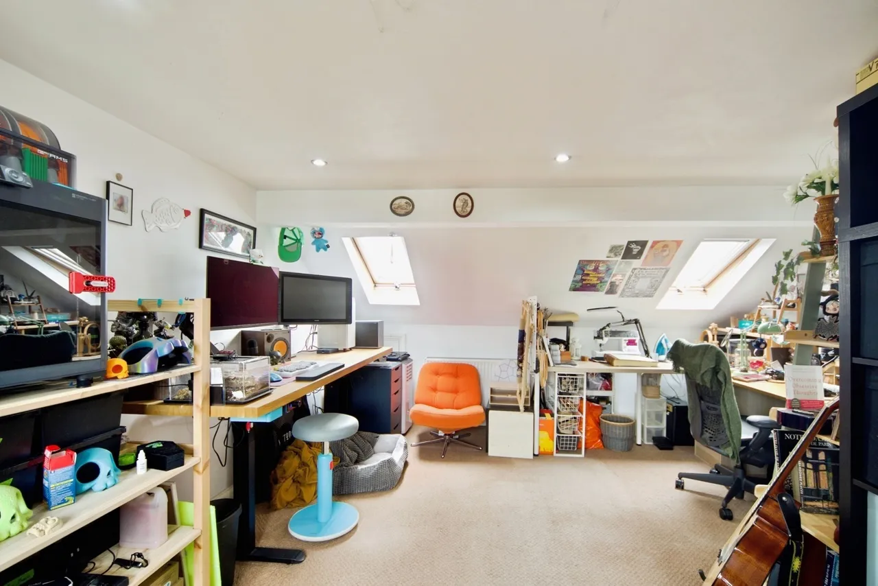 Chesley Gardens, London, E6, photo 7