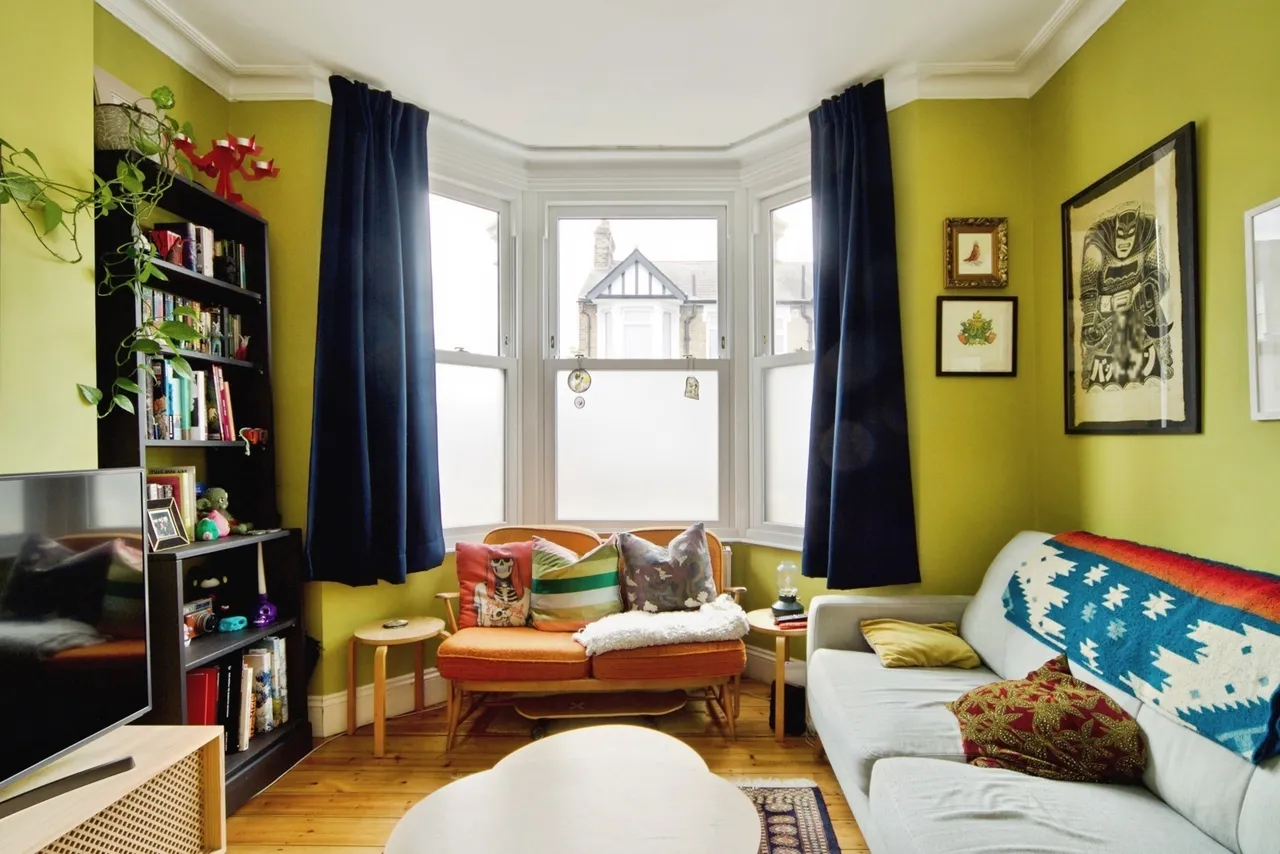 Chesley Gardens, London, E6, photo 12