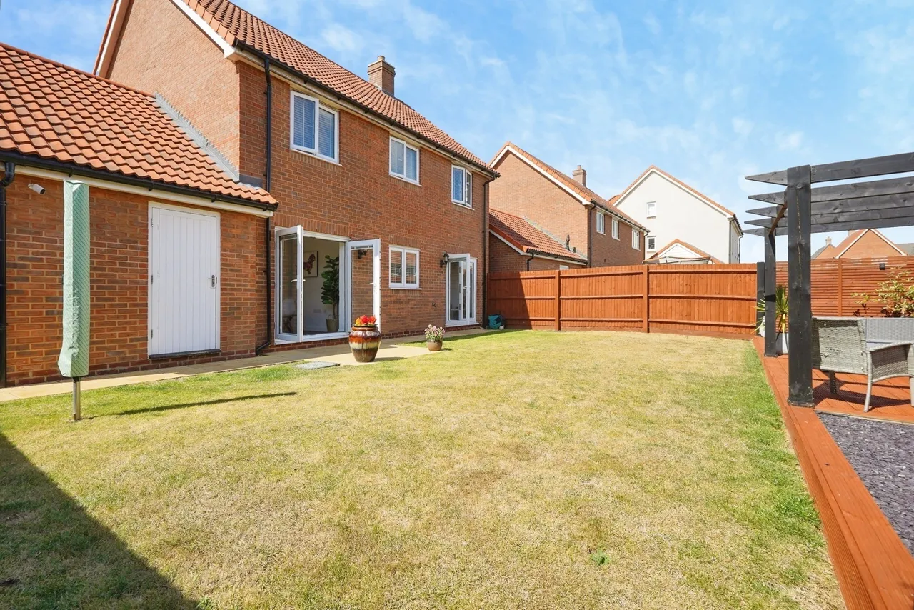 Barley Drive, Whitfield, Dover, Kent, CT16, photo 24
