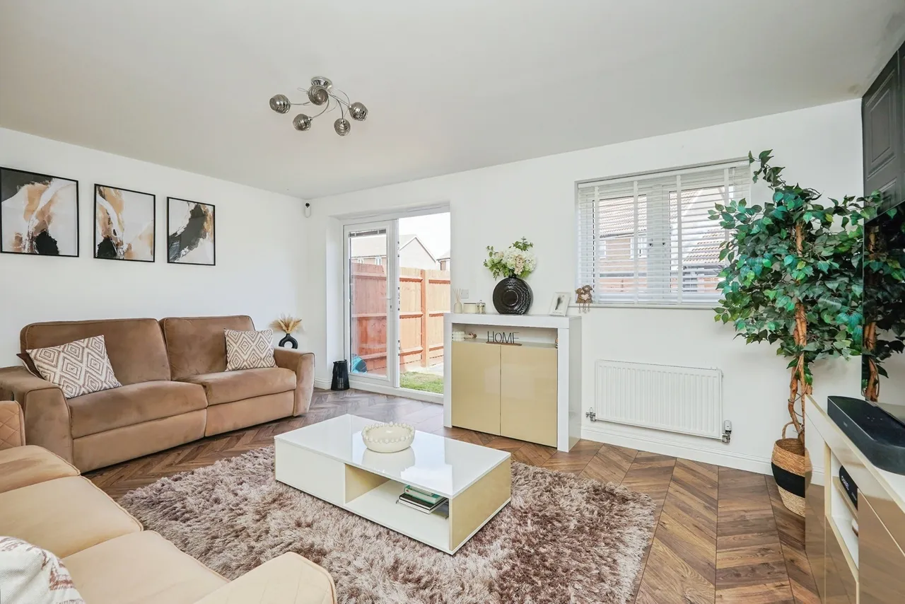 Barley Drive, Whitfield, Dover, Kent, CT16, photo 4