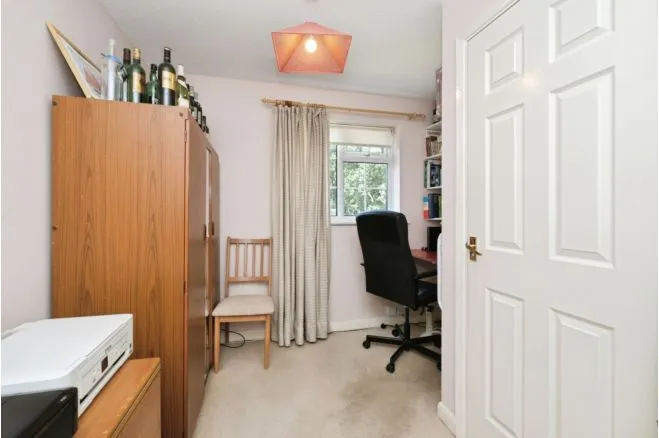 Latimer Drive, Nottingham, NG9, photo 16