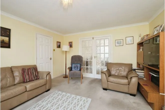 Latimer Drive, Nottingham, NG9, photo 11