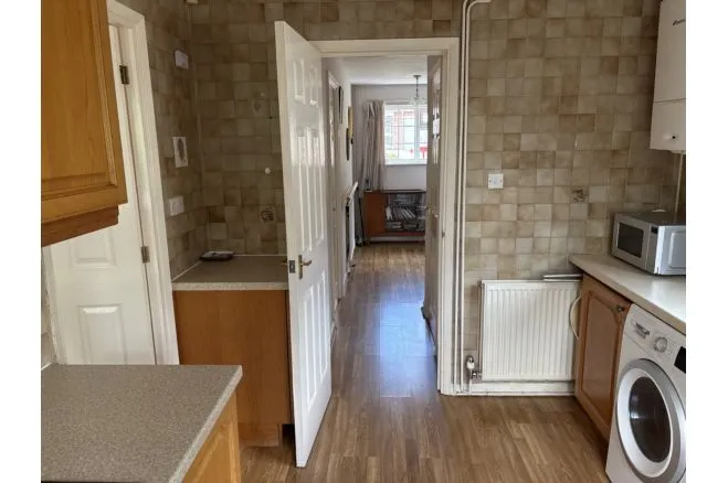 Latimer Drive, Nottingham, NG9, photo 8