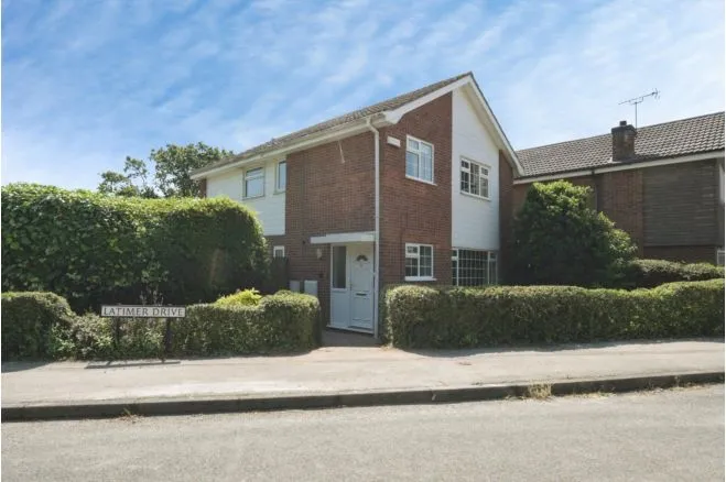 4 bed house for sale, Latimer Drive, Nottingham, NG9