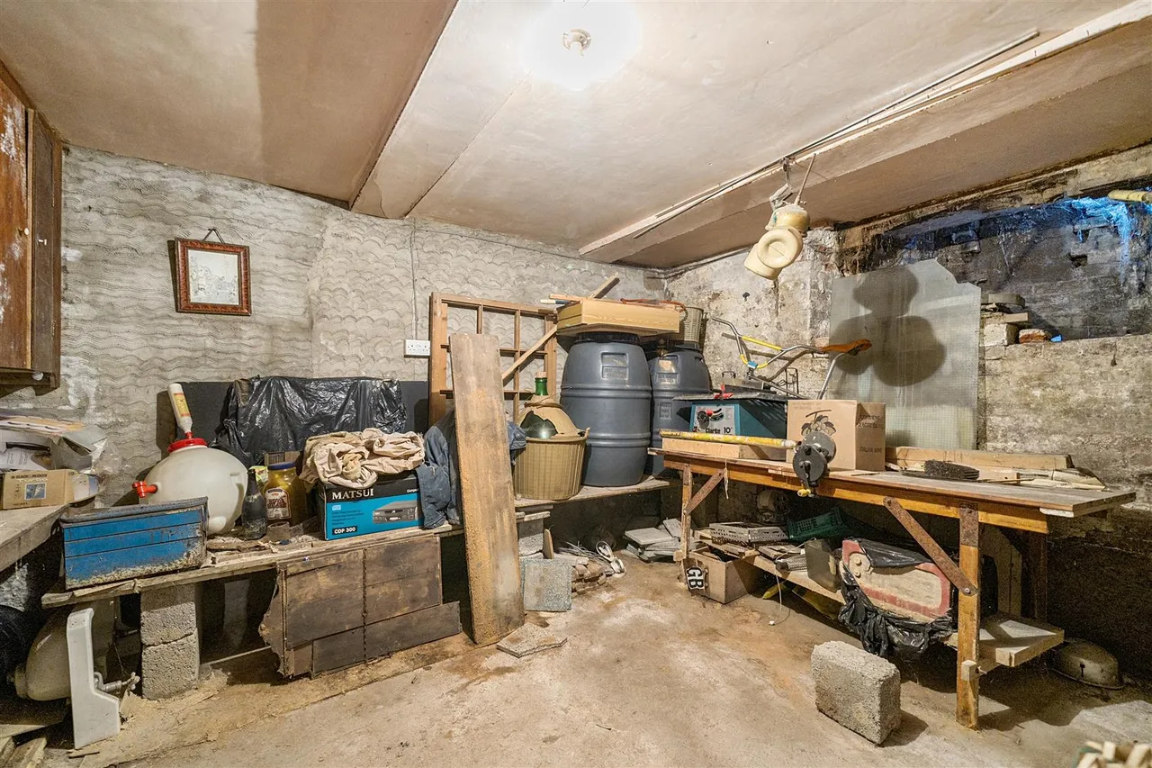 St. John's Street, Devizes, SN10, photo 8