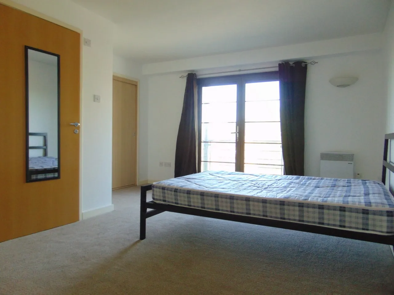 2 bed flat to rent, Canning Circus, NG7