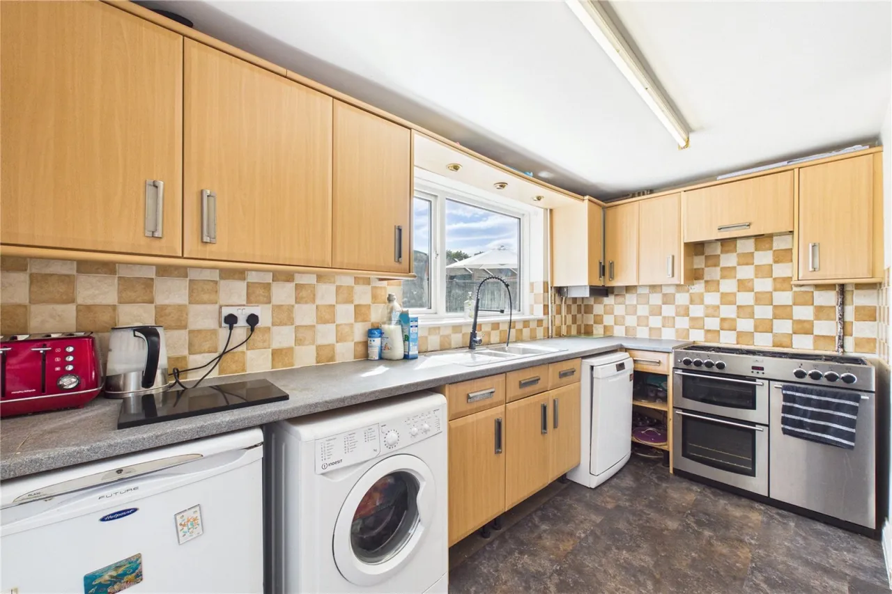 Bucknell Avenue, Pangbourne, RG8, photo 4