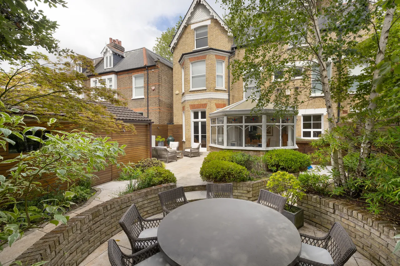 Walpole Gardens, Chiswick, West London, photo 5