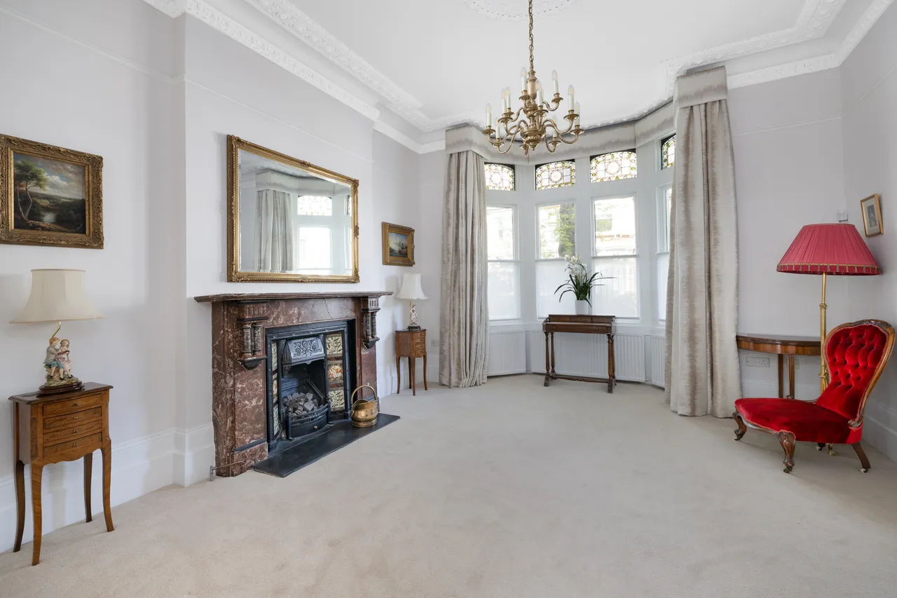Walpole Gardens, Chiswick, West London, photo 9