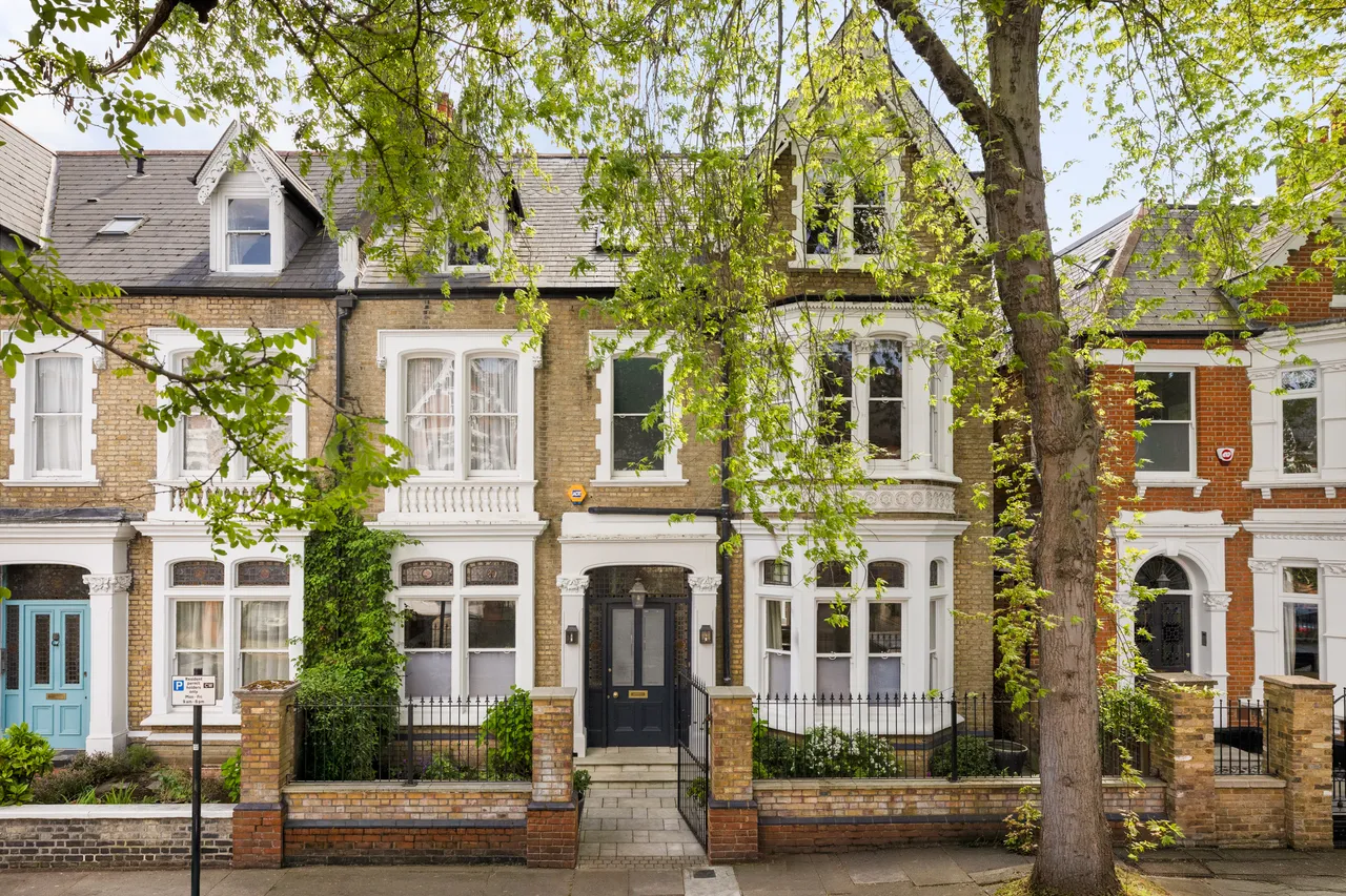 7 bed house for sale — Walpole Gardens, Chiswick, West London