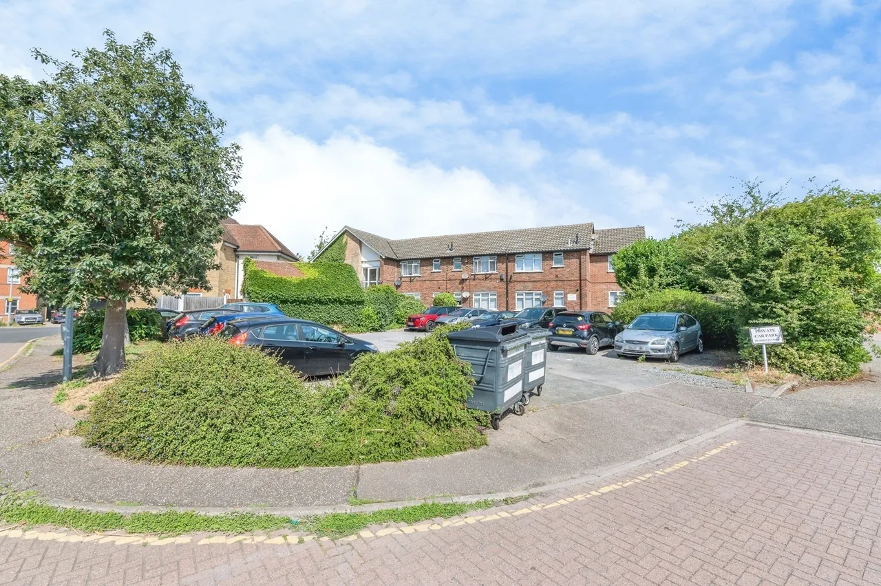 East Street, ROCHFORD, Essex, SS4, photo 6