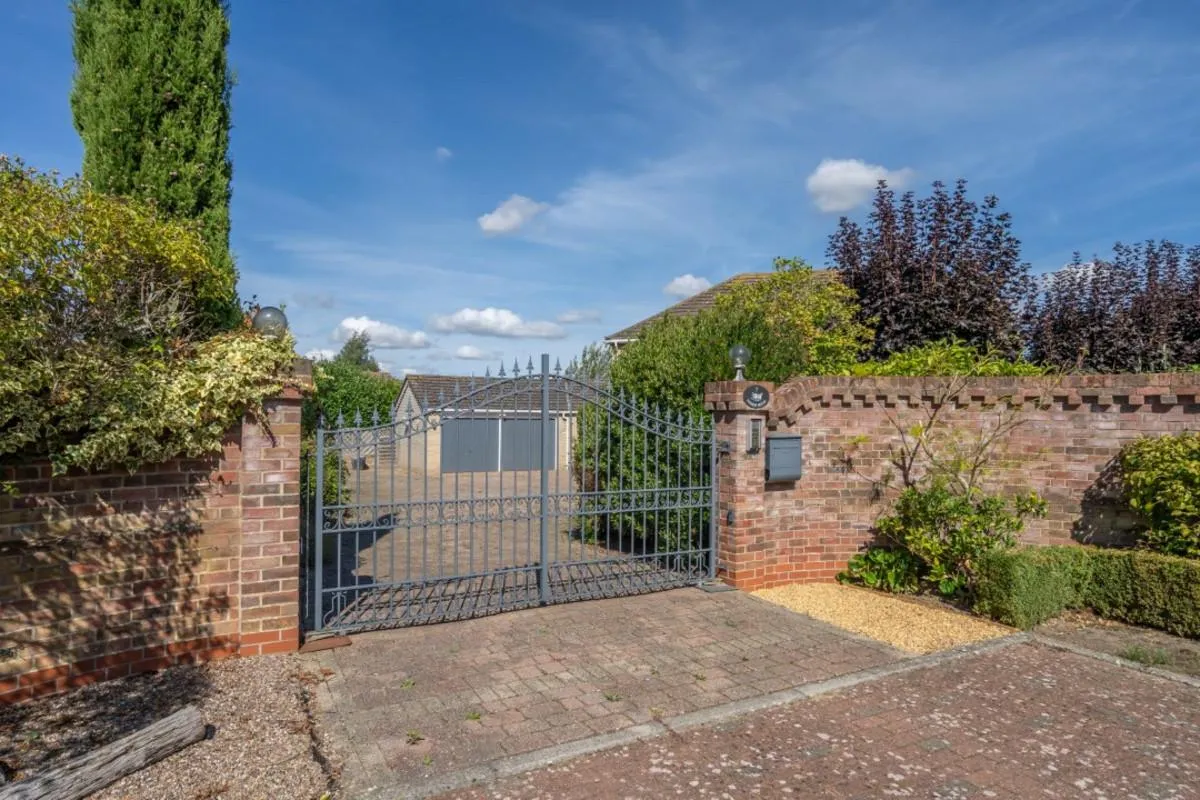 Appleacres, Old Catton, NR6, photo 25