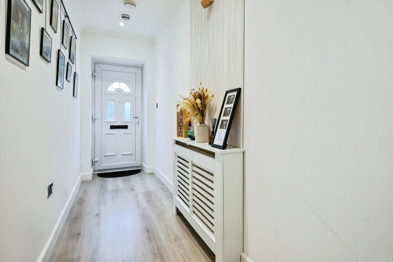 Manor Court, 38 Manor Road, Folkestone, Kent, CT20, photo 14