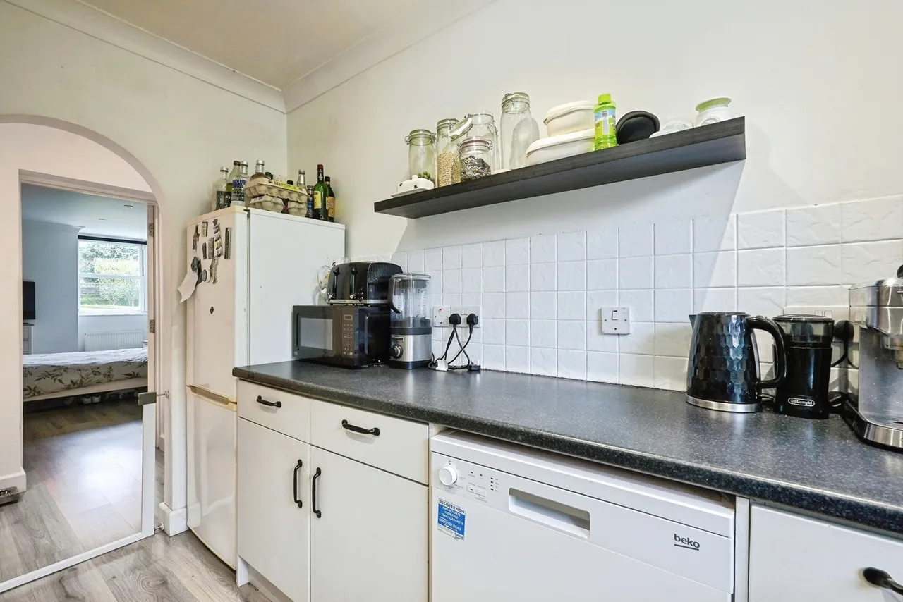 Manor Court, 38 Manor Road, Folkestone, Kent, CT20, photo 5