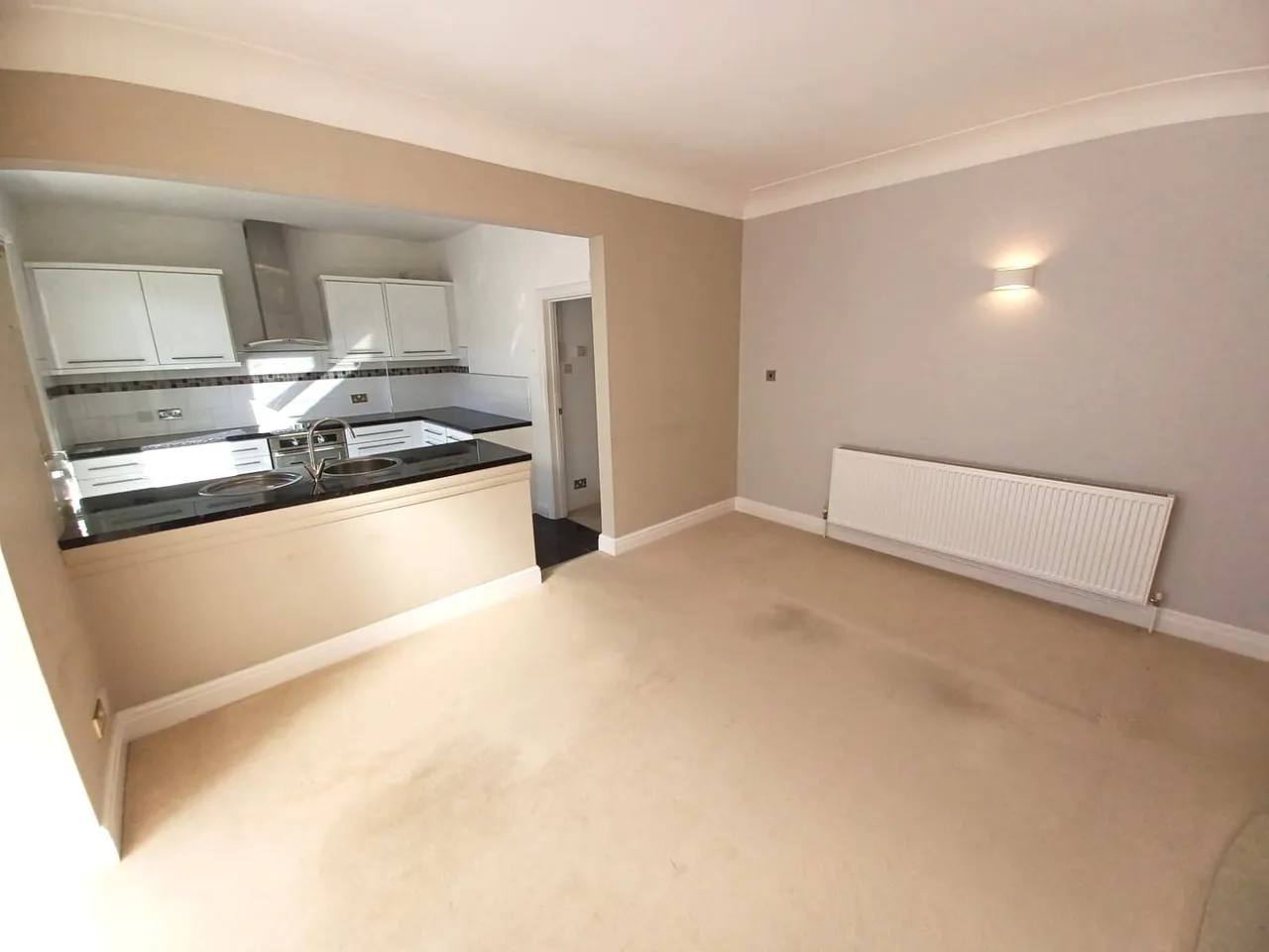 Shadwell Walk, Leeds, LS17, photo 4